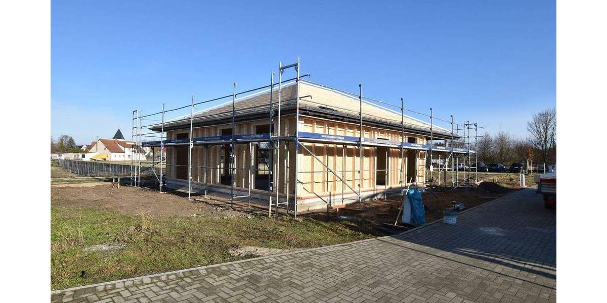 Bungalow Löbnitz - 4 Zimmer, 112 m&sup2;, 1.400&euro; | Angebot:25796562