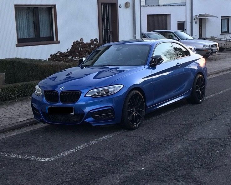 M235