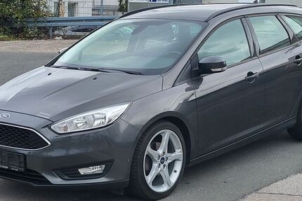 Ford Focus 126.000 km 6.600 &euro; Postbauer-Heng 92353