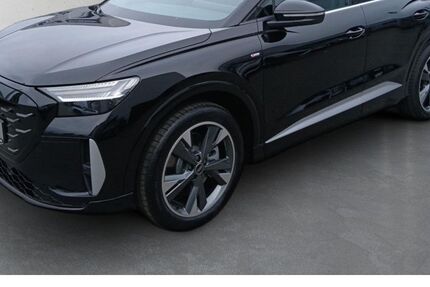 Audi Q4 e-tron 1.500 km 49.888 &euro; Berlin 13581