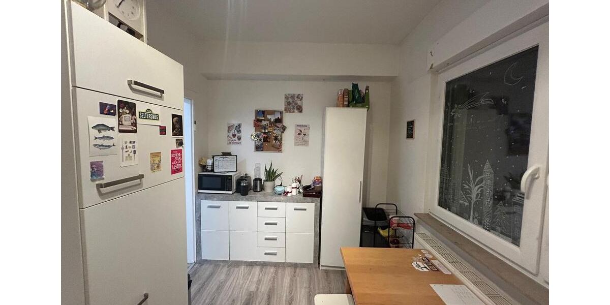 Etagenwohnung Linden - 5 Zimmer, 30 m&sup2;, 460&euro; | Angebot:26026678