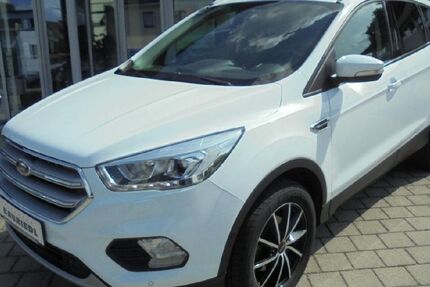 Ford Kuga 84.400 km 13.490 &euro; Dieterskirchen 92542