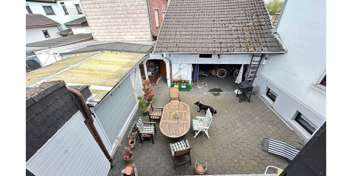 Mehrfamilienhaus, Wohnhaus Aerzen Groß Berkel - 8 Zimmer, 205 m&sup2;, 150.000&euro; | Angebot:26188253