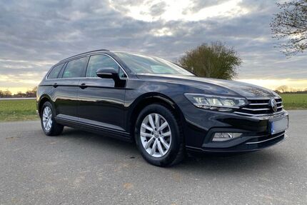 VW Passat Variant
