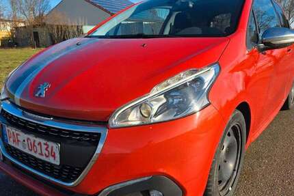 Peugeot 208 198.000 km 4.999 &euro; Pfaffenhofen 85276