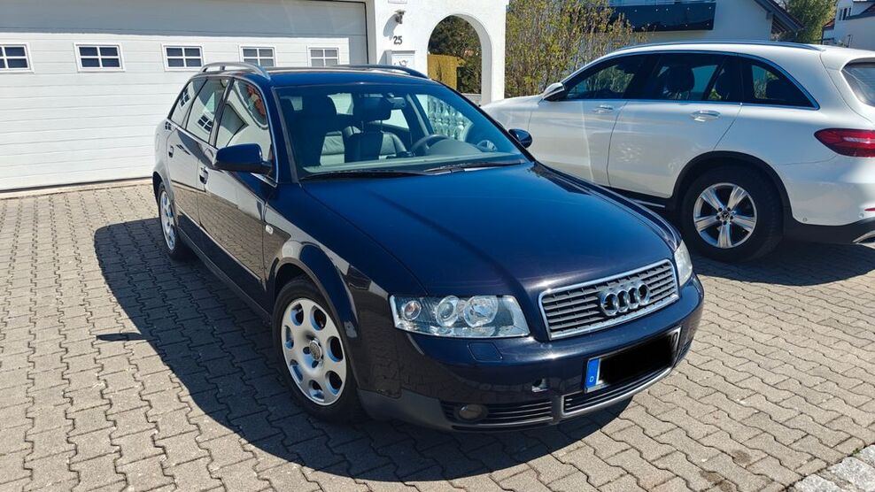 Audi A4 288.000 km 3.500 € Biberach an der Riß 88400