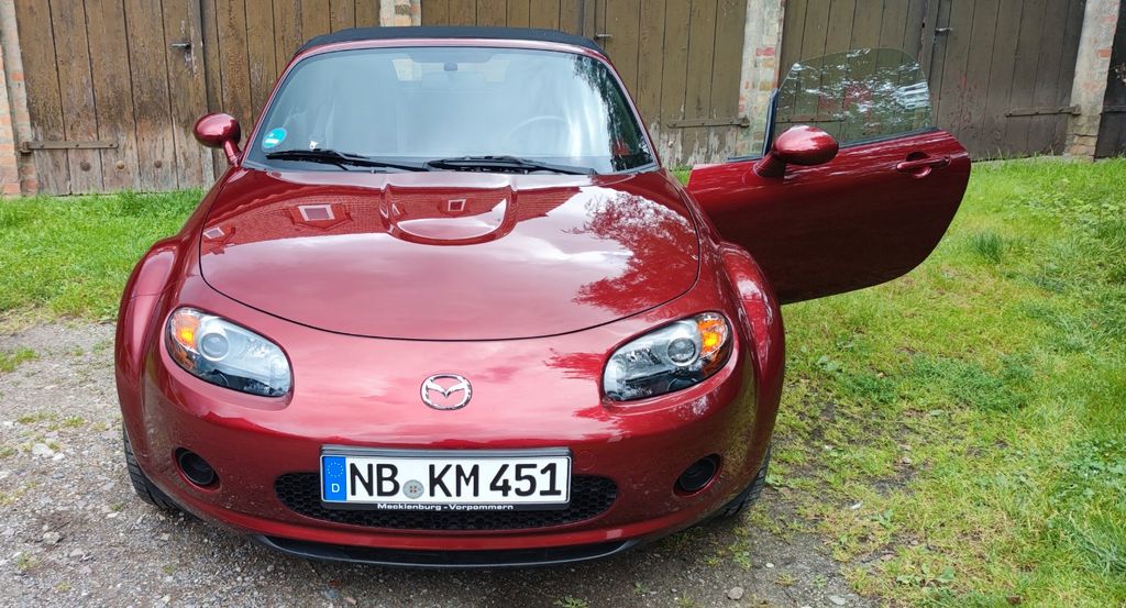 Mazda MX-5 74.000 km 9.800 &euro; Neubrandenburg 17033