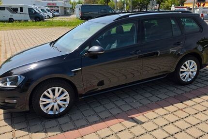 VW Golf 192.000 km 7.400 &euro; Augsburg 86153