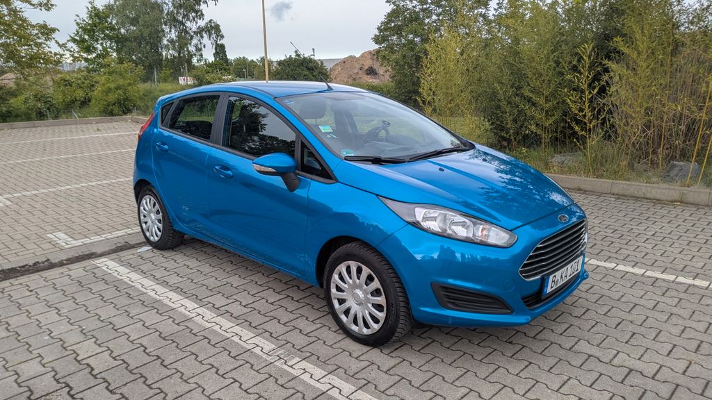 Ford Fiesta 110.000 km 4.500 &euro; Berlin 12099