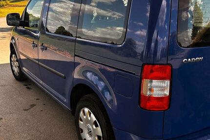 VW Caddy 212.341 km 3.900 &euro; Dunningen 78655