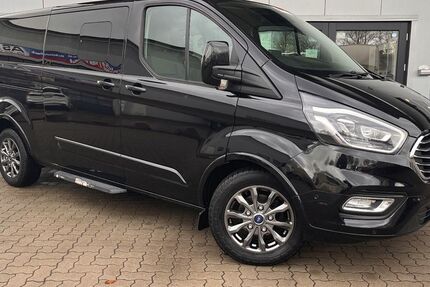 Ford Tourneo Custom 99.988 km 34.850 &euro; Henstedt-Ulzburg­­­ 24558