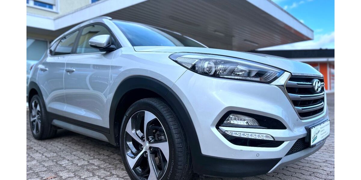 Hyundai TUCSON 108.000 km 15.990 &euro; Losheim am See 66679