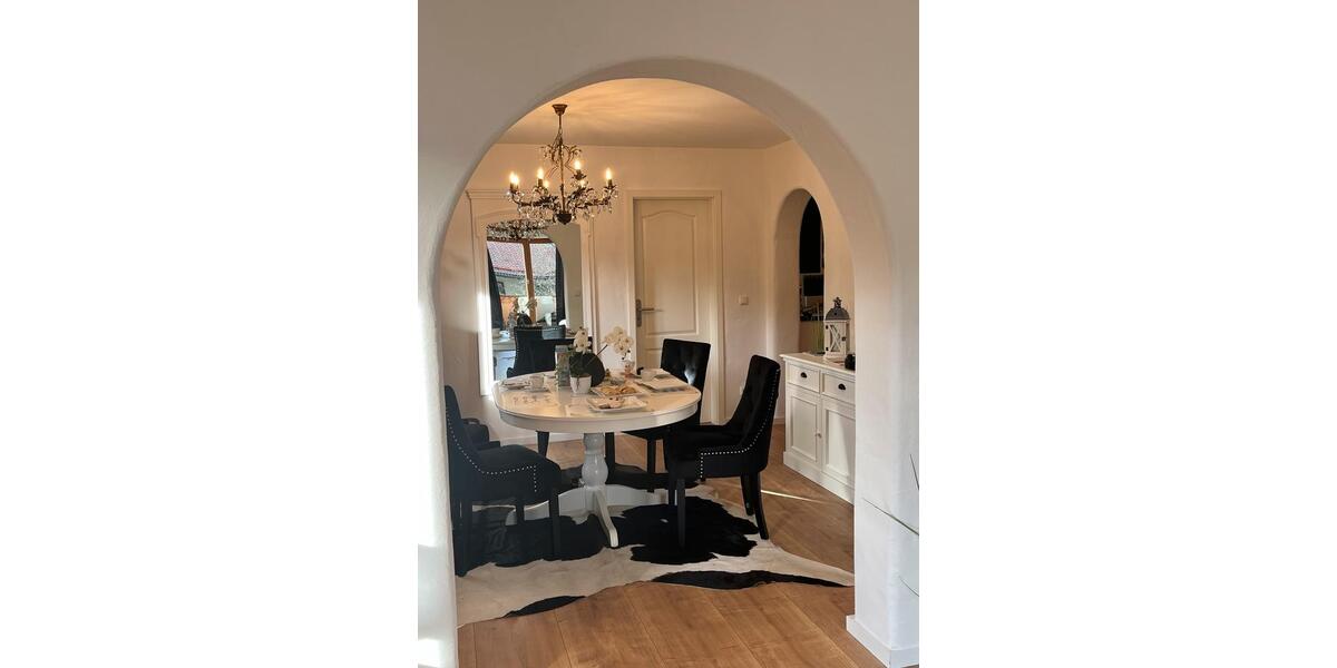 Erdgeschoßwohnung Bad Wiessee - 3.5 Zimmer, 100 m&sup2;, 2.480&euro; | Angebot:25078930