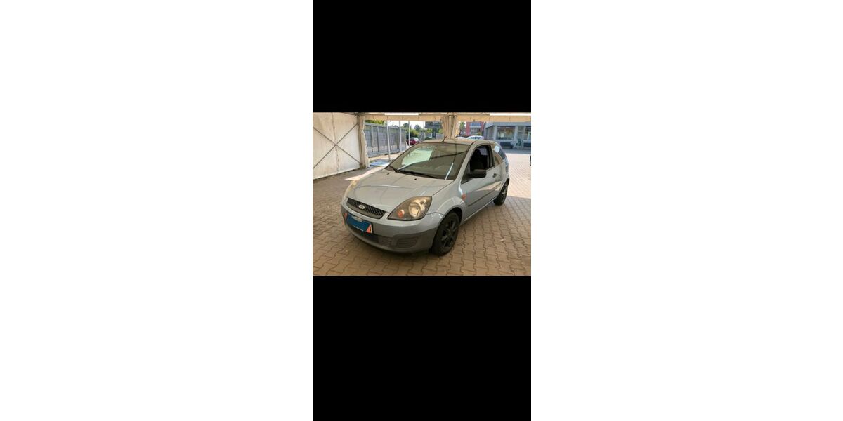 Ford Fiesta 109.000 km 3.650 &euro; Waldshut-Tiengen 79761
