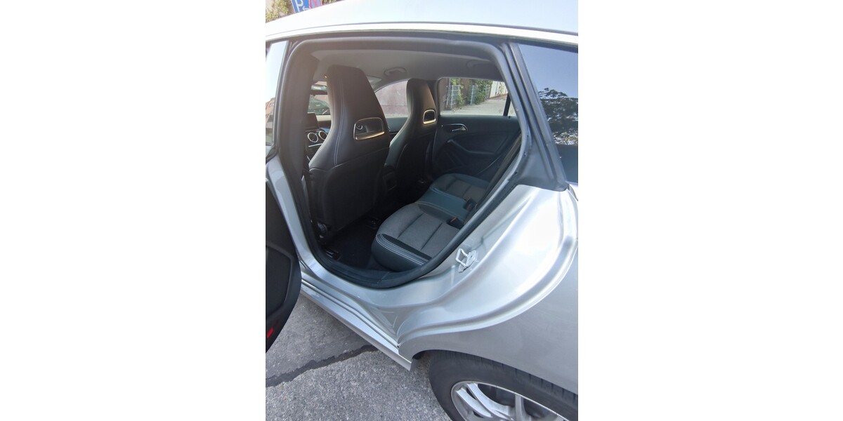 Mercedes-Benz CLA Shooting Brake 112.545 km 15.900 &euro; Nürnberg 90403