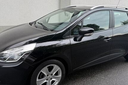 Renault Clio 150.246 km 5.300 &euro; Neumünster 24536