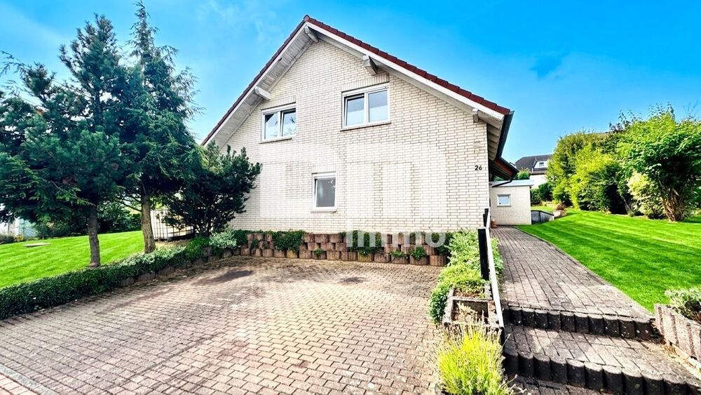 Großzügiges Ein- bis Zweifamilienhaus mit Terrasse und großem Garten - Einfamilienhaus Allendorf (Eder) | Angebot:27298317