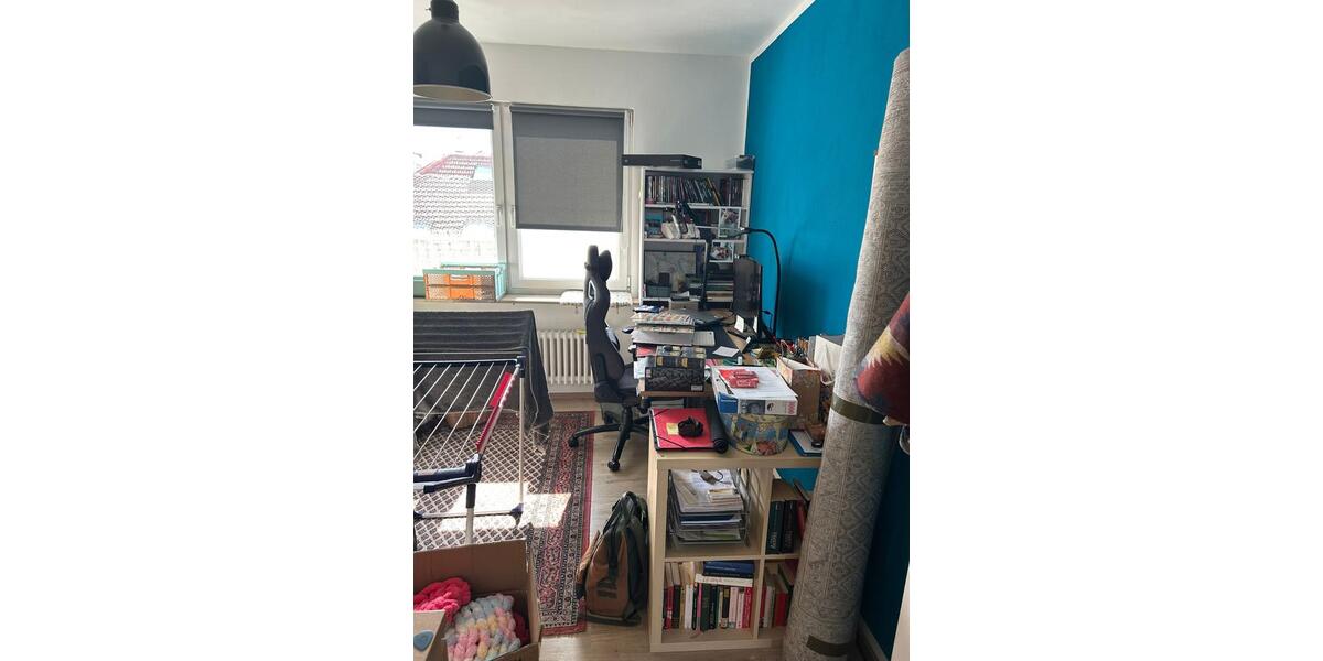 Dachgeschoßwohnung Saarbrücken - 4 Zimmer, 100 m&sup2;, 1.300&euro; | Angebot:26611843