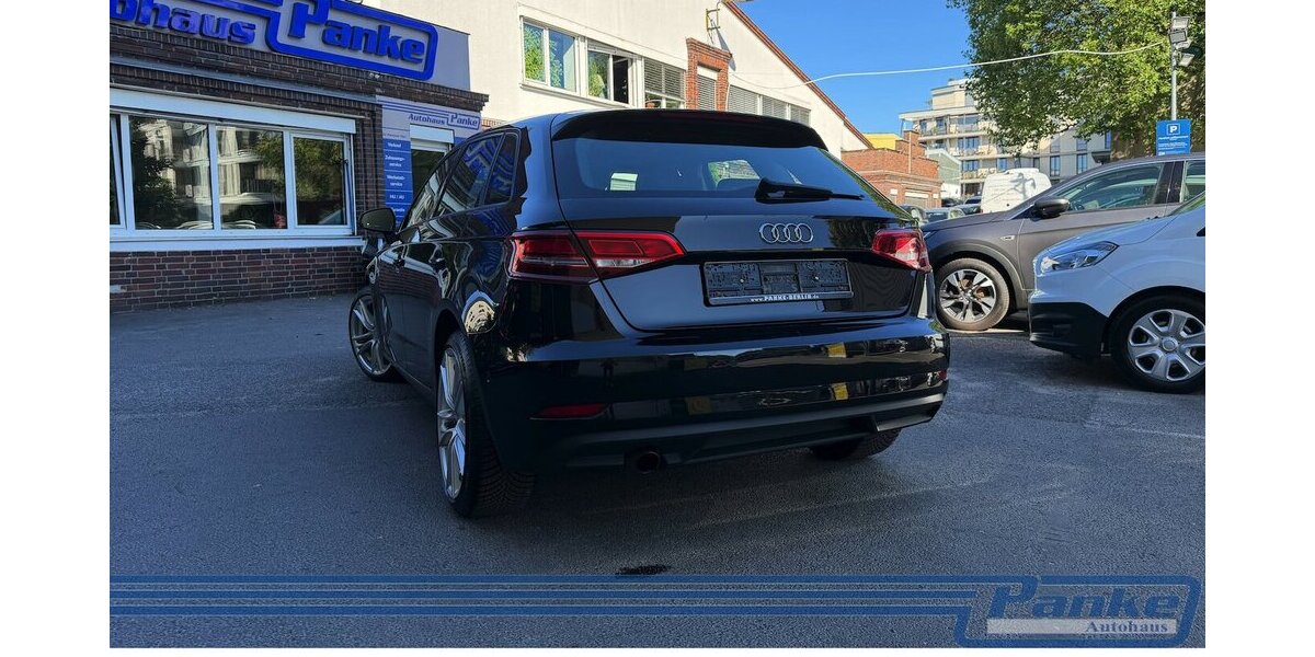 Audi A3 Automatik*SHZ*Tempo*S-Tronic*Sport* 165.088 km 12.890 &euro; Berlin 13187