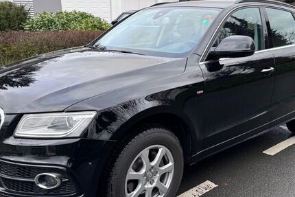 Audi Q5 152.000 km 17.100 &euro; Kronberg 61476