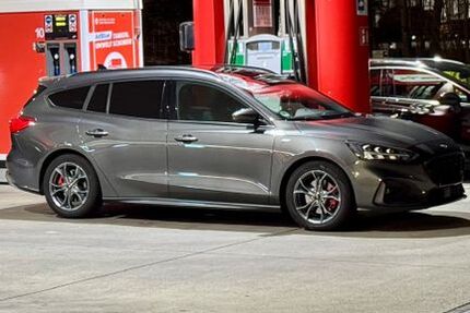 Ford Focus 90.000 km 14.900 &euro; Dörpen 26892