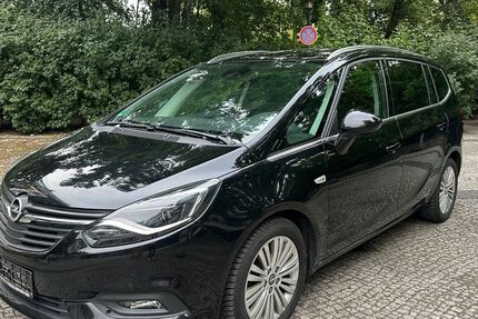 Opel Zafira 100.000 km 12.800 &euro; Berlin 10783