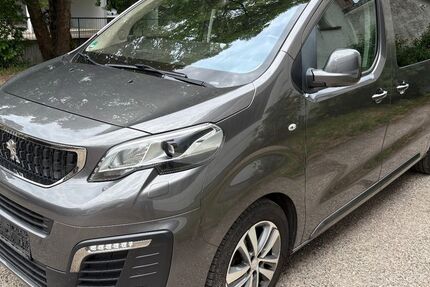 Peugeot Traveller 203.456 km 17.900 &euro; Baden-Baden 76532