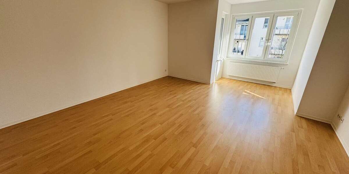 Etagenwohnung Chemnitz Sonnenberg - 5 Zimmer, 131 m&sup2;, 855&euro; | Angebot:25638195