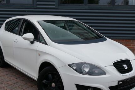 Seat Leon 141.069 km 890 &euro; Schneeberg 08289
