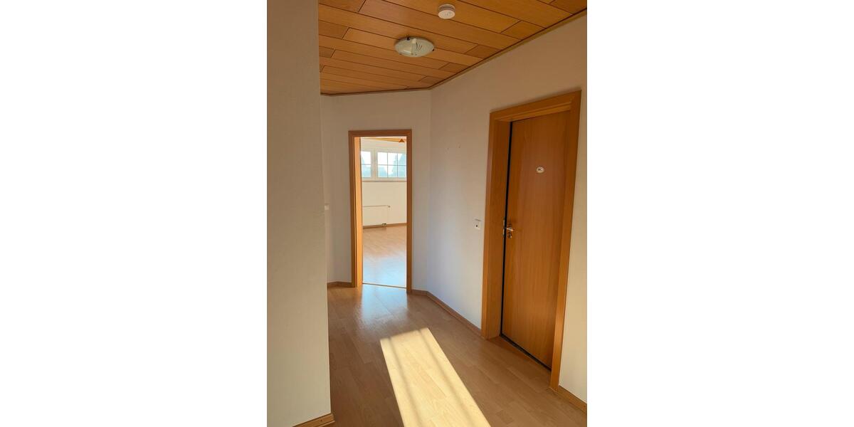 Dachgeschoßwohnung Lengerich - 1 Zimmer, 67 m&sup2;, 670&euro; | Angebot:25328034