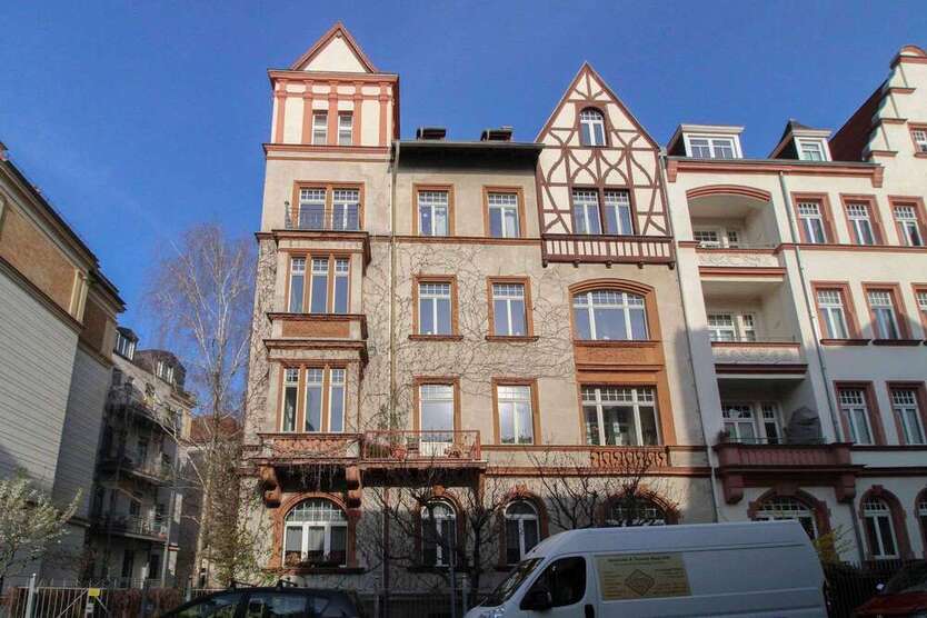 Wohnung zum Kaufen in Leipzig 240.000 € 75.23 m²