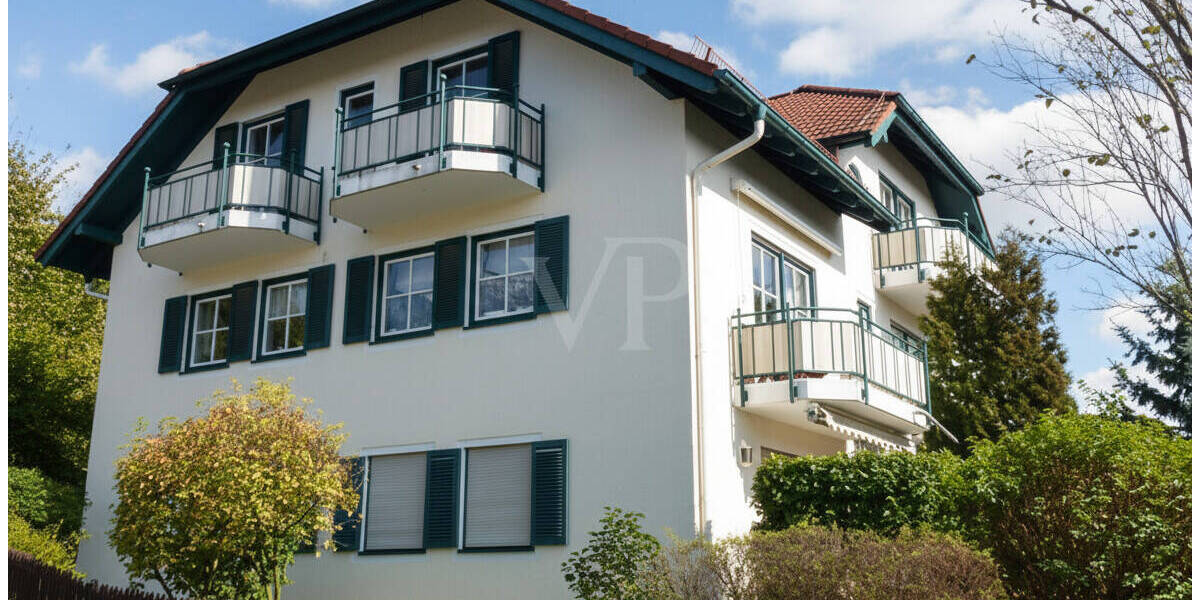 Etagenwohnung Radebeul - 3 Zimmer, 72 m&sup2;, 240.000&euro; | Angebot:26695325