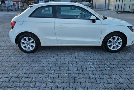 Audi A1 198.000 km 5.200 € Regensburg 93055