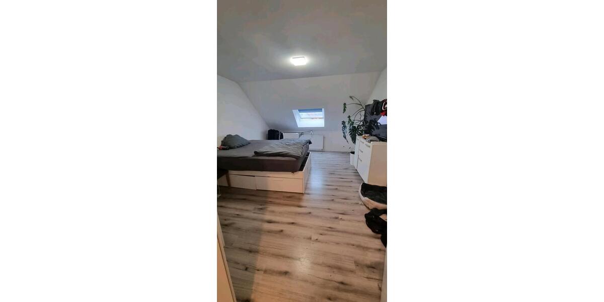 Mehrfamilienhaus, Wohnhaus Edemissen - 8 Zimmer, 260 m&sup2;, 355.000&euro; | Angebot:27203168