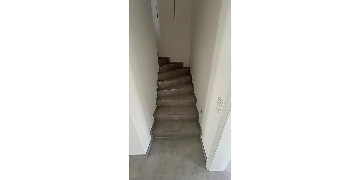 Neubau Doppelhaushälfte mit gehobener Innenausstattung 5 zimmer