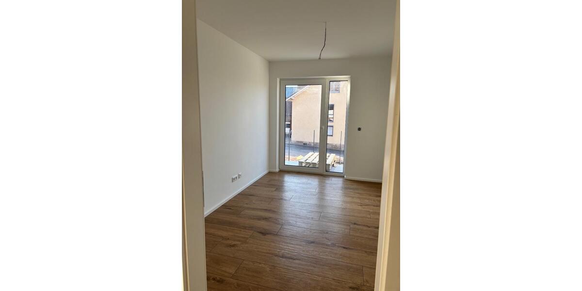 Erdgeschoßwohnung Künzell - 3 Zimmer, 88 m&sup2;, 398.000&euro; | Angebot:25825893