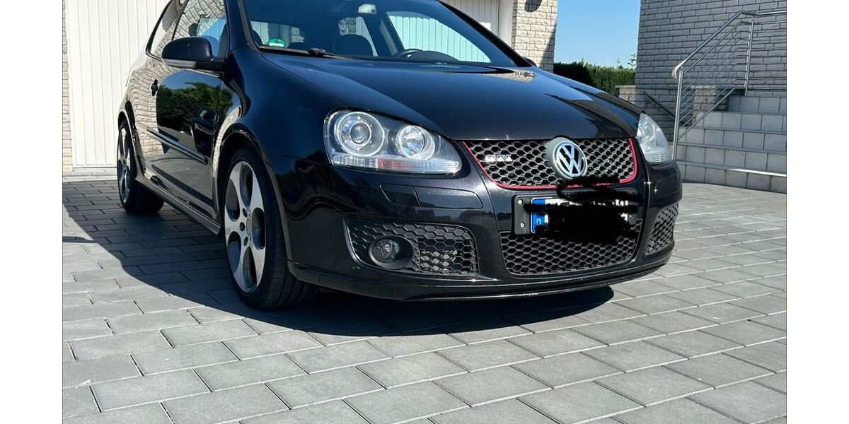 VW Golf 196.470 km 5.499 &euro; Kissenbrück 38324