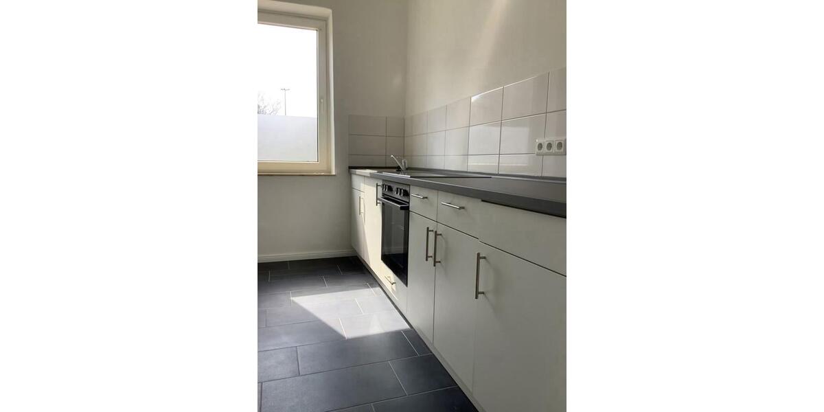 Erdgeschoßwohnung Kiel Gaarden-Ost - 4.5 Zimmer, 83 m&sup2;, 661&euro; | Angebot:26257768