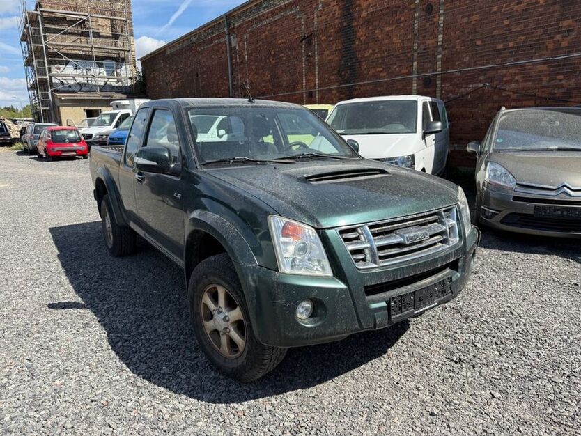 D-Max