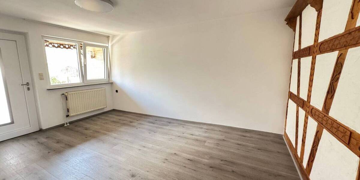 Einfamilienhaus Mitteleschenbach - 6 Zimmer, 160 m&sup2;, 289.000&euro; | Angebot:25680265