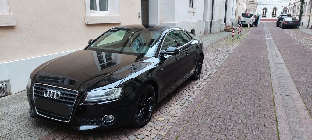 Audi A5 251.000 km 6.500 &euro; Karlsruhe 76187