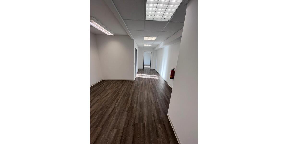 Gewerbeobjekt Laatzen - 500&euro; | Angebot:24869610