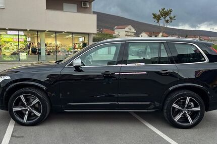 Volvo XC90 178.000 km 27.500 &euro; Langen 63225