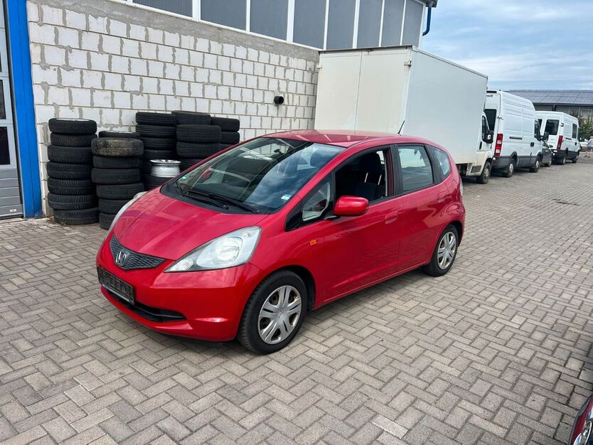 Honda Jazz 215.000 km 1.999 € Bad Dürkheim 67098