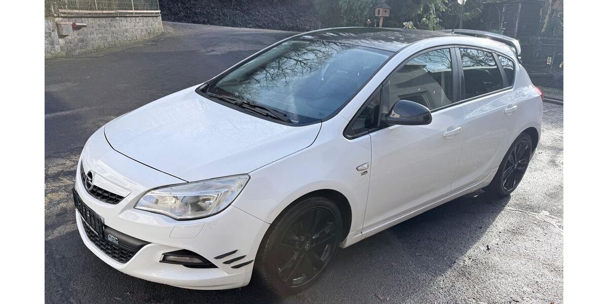 Opel Astra 176.153 km 5.699 &euro; Gentingen 54675