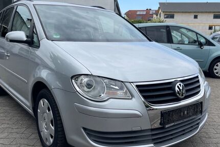 VW Touran 142.000 km 3.490 € Malsch 76316