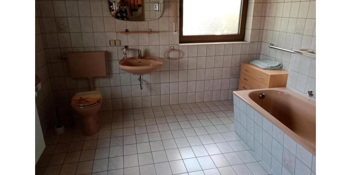 Doppelhaushälfte Steinbach am Donnersberg - 5 Zimmer, 185 m&sup2;, 1.480&euro; | Angebot:26394079