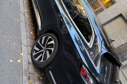 VW Arteon 205.100 km 17.999 &euro; Berlin 12059