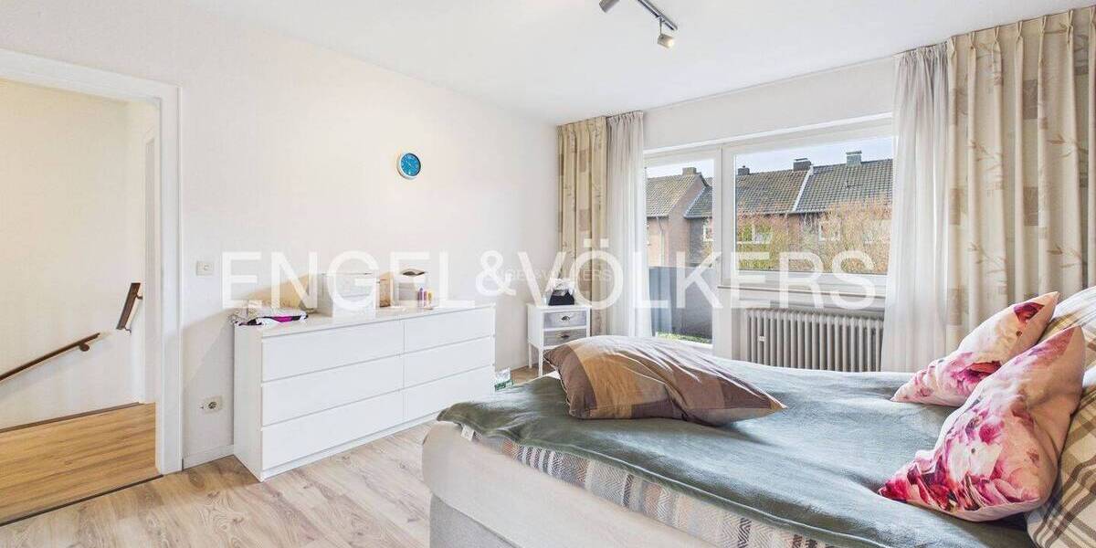 Reihenmittelhaus Viersen Süchteln - 4 Zimmer, 98 m&sup2;, 295.000&euro; | Angebot:25972015