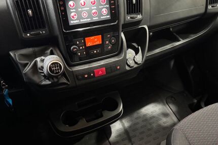 Peugeot Boxer 1.267 km 29.999 &euro; Nidda 63667